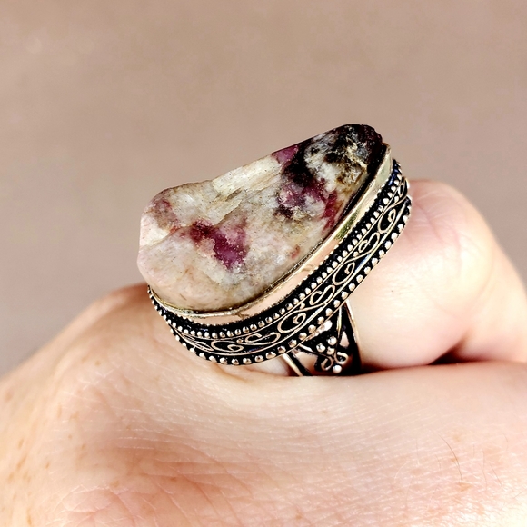 New Rough Ruby in Zoisite 925 Silver Ring. - Picture 8 of 12